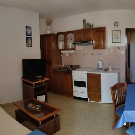 Apartment Josip *